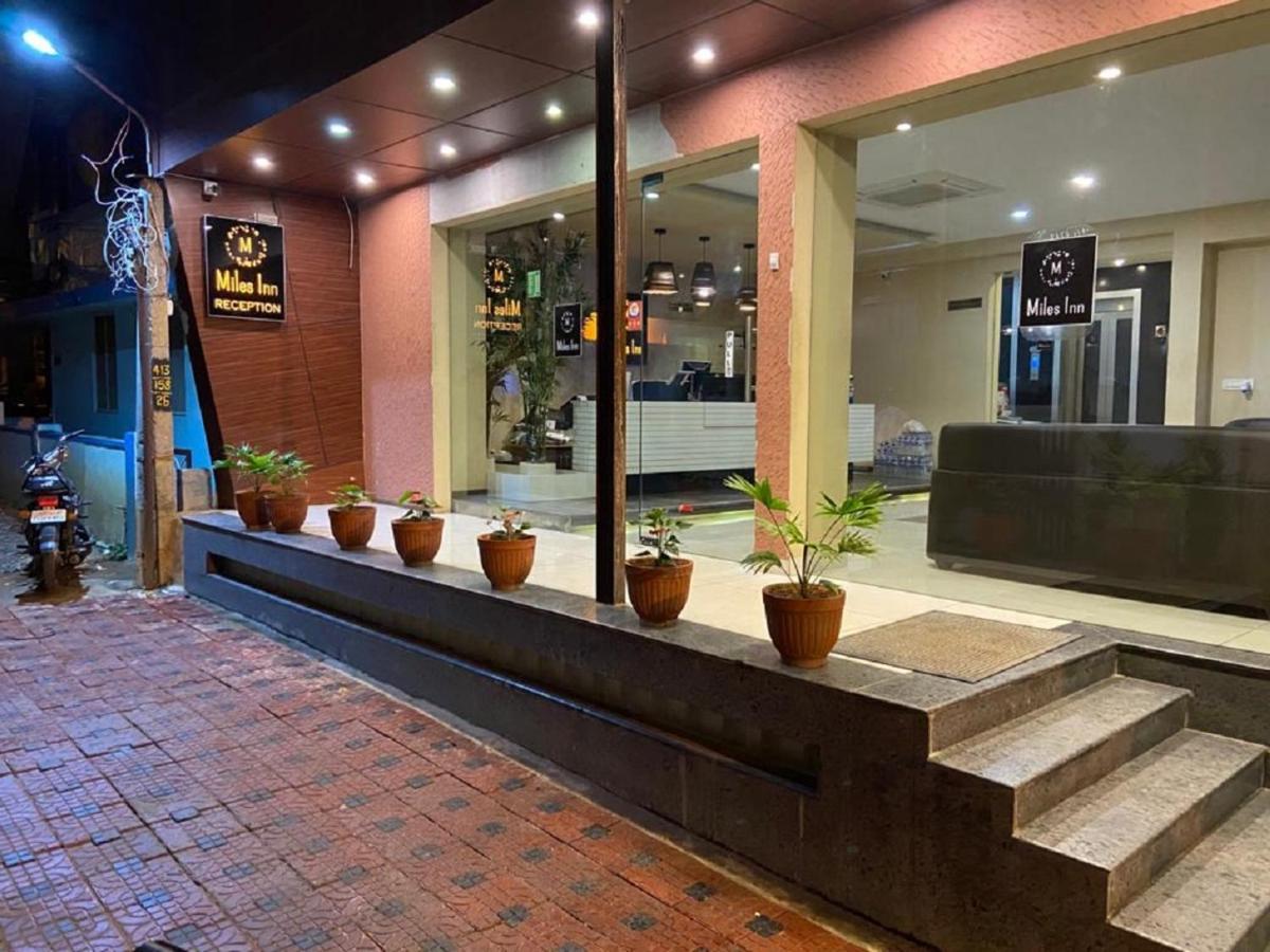 Miles Inn Hotel Hassan Exterior foto
